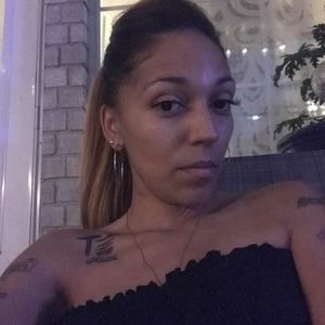 Meet your Posher, Cheri